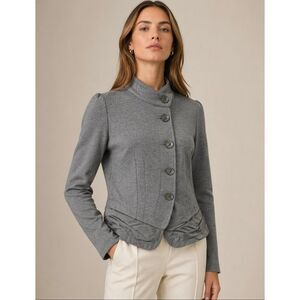Summum Woman Gray Structured Blazer Jacket Modern Minimalist 38 M